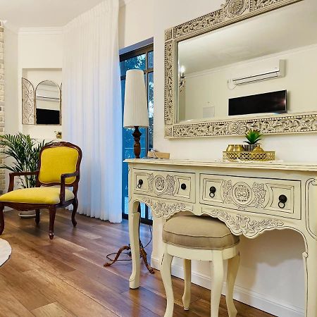 Hotel Orlinka Tirat Yehuda Esterno foto